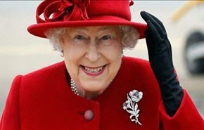 ملکه الیزابت با تمسخر: هنوز زنده‌ام!