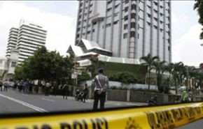 انتحاري يفجر نفسه داخل مركز شرطة في إندونيسيا