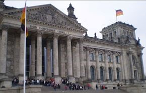 البرلمان الألماني يبحث سبل قيام حلف بديل للناتو