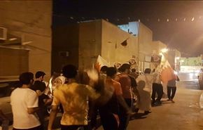 البحرينيون يتظاهرون انتصارا لآية الله قاسم +صور