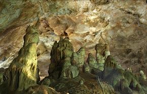 فيديو وصور.. غار تحت الأرض بإيران يعود لـ65 مليون سنة