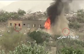 شاهد.. استهداف القوات اليمنية لآليات وتحصينات الجيش السعودي