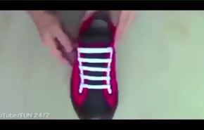 فيديو.. أحدث 5 طرق لعقد رباط الحذاء