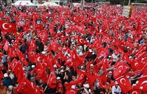 مئات الاف الاتراك يشاركون في آخر تجمع في اسطنبول