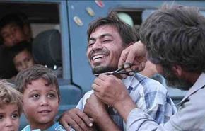 شادی متفاوت مردم منبج از فرار داعشی‌ها + ویدیو و عکس
