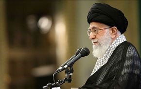 القائد: الثورة الاسلامية احدثت زلزالا قويا  في اركان نظام الهيمنة