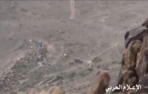 بالفيديو: سعوديون بمرمى قناصة القوات اليمنية بنجران وقاعديون بنيرانها