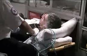 بالفيديو؛ نقل الحقوقي البارز نبيل رجب للمستشفى