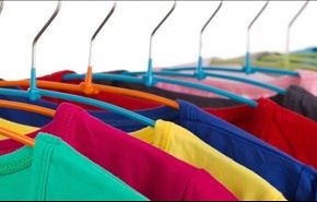 5 حلول طبيعية لحماية الملابس من فقدان ألوانها