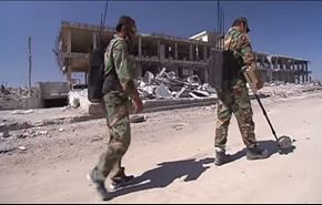 شاهد بالفيديو؛ الجيش السوري يزيل الألغام في أحياء حلب المحررة