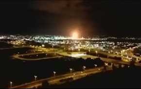 بالفيديو.. انفجار يهز مصفاة البترول في مدينة حيفا