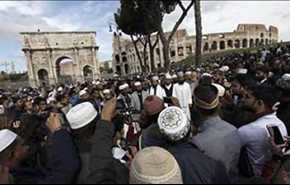 مسلمو ايطاليا يتظاهرون ضد غلق اماكن عبادتهم