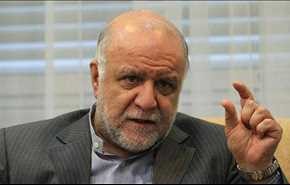ایران تمتلك ثروة نفطیة تصل الی 8 آلاف ملیار دولار