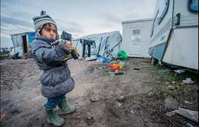 إلى أين ستنقل فرنسا لاجئي مخيم كاليه؟ ما مصير 1300 طفل بلا ذويهم؟