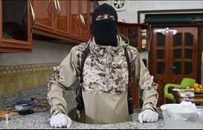 هكذا شرح “داعش” طرق استخدام السكاكين وصنع العبوات لقتل الابرياء!
