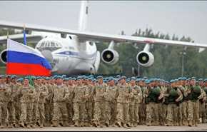 في زيارة خاطفة..جنود روس يصلون إلى مصر