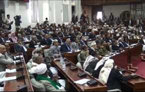 فيديو خاص : هكذا حصلت حكومة بن حبتور على ثقة البرلمان اليمني