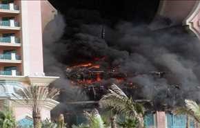 اندلاع حريق في مبنى بجزيرة النخلة في دبي ولا ضحايا