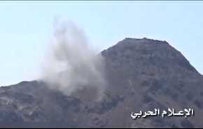 فيديو: القوات اليمنية تستعيد جبل الكساد وتقنص 4 جنود سعوديين