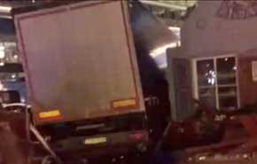 ویدیو؛ راننده کامیون، 9 آلمانی را کُشت