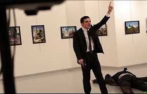 صورة/ من هو مصور حادث اغتيال السفير الروسي في أنقرة؟