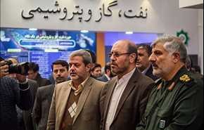 وزير الدفاع يتفقد معرض انجازات الحرس الثوري في قطاع الإعمار