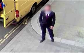 بالفيديو... سرقة لم تستغرق سوى 3 ثوان وسط لندن