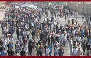 الآلاف يتظاهرون وسط بغداد للمطالبة بتغيير قانون ومفوضية الانتخابات