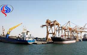 العدوان السعودي يحتجز 5 سفن محملة بمشتقات نفطية في طريقها إلى الحديدة