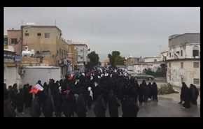 بالفيديو...استمرار المظاهرات المناهضة لنظام آل خليفة في جزيرة سترة في الذكرى 6 للثورة البحرينية