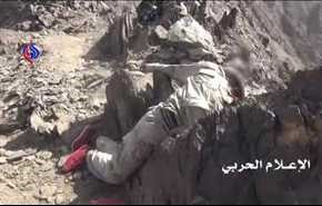 القوات اليمنية تقتحم موقعيْن للمرتزقة بصرواح وتوقع عددا من القتلى