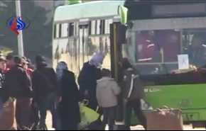 فيديو: تفاصيل جديدة عن خروج المسلحين من حي الوعر في حمص