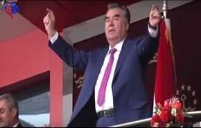 فيديو لرئيس طاجيكستان وهو يرقص يشعل مواقع التواصل