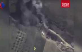 شاهد بالفيديو.. الطائرات الروسية تمسح مواقع الارهابيين في سوريا