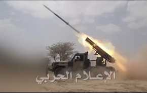 صاروخان على المرتزقة في صحراء ميدي واستهداف تجمعاتهم في عسير