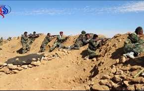 الجيش السوري يتصدى لهجوم عناصر داعش جنوب مطار دير الزور