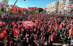 المعارضة التركية تتهم الحكومة بدعم جماعات إرهابية في دول الجوار