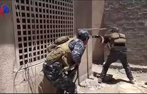 قوات عراقية تحاصر مقرات 