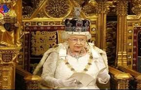 تعویق سخنرانی ملکه انگلیس به‌خاطر پوست بز!