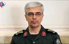 اللواء باقري: ايران مستعدة لتعزيز التعاون العسكري مع الدول الصديقة والشقيقة