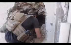 بالفيديو: ملاحقة المسلحين من منزل الى منزل في الموصل القديمة