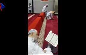 بالفيديو.. مؤذن سوري يفارق الحياة وهو يقرأ القرآن قبل أذان الفجر بدقائق