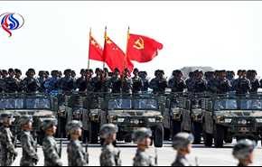 الصين تنظم عرضا عسكريا ضخما 