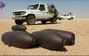 شاهد.. ماذا تفعل هذه القنابل الضخمة في الصحراء الليبية؟