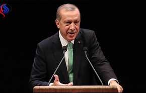 أردوغان يقصي قادة القوات البرية والجوية والبحرية معا!