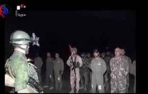 بالفيديو ..مشاهد جديدة للإنزال الجوي للجيش السوري في عمق 