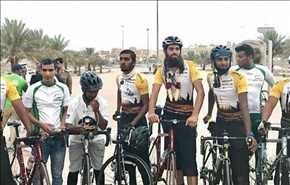 9 حجاج يصلون إلى مكة بعد ان قطعوا 3000 كلم بدراجاتهم !