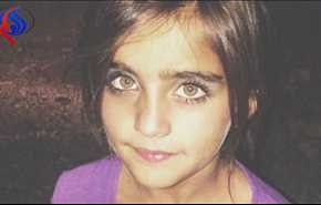 بالصور.. بائعة التين العراقية تشعل مواقع التواصل بسبب..!؟