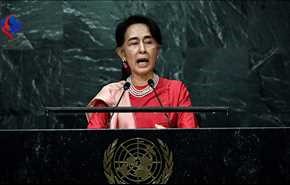 سو تشي تعلن استعداد بورما لتنظيم عودة اللاجئين الروهينغا