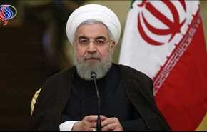 روحاني للعبادي: ایران تعارض محاولات تقسيم العراق